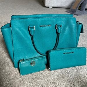 michael kors purse, wallet, and coin purse